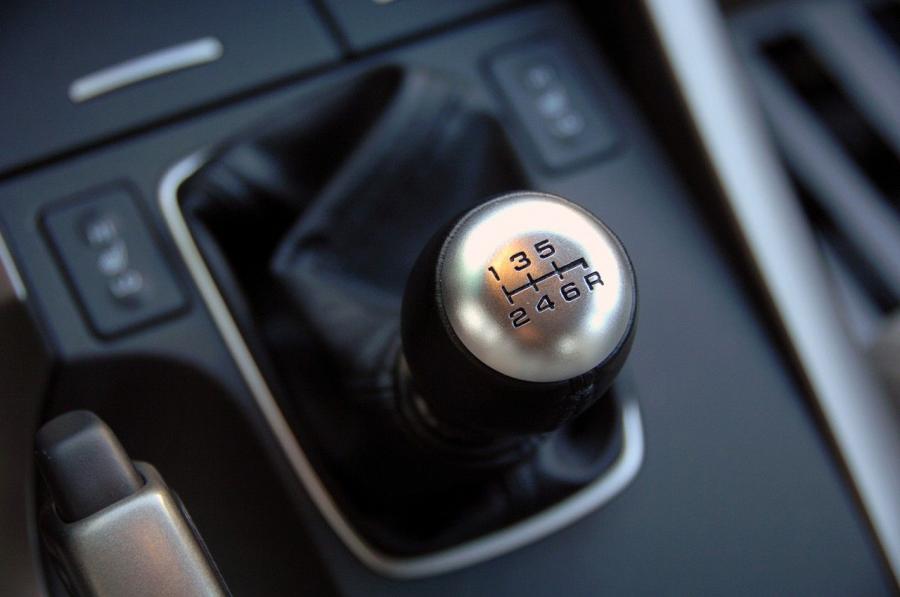 Детали интерьера Acura TSX 2008 года  (фото 26 из 210)